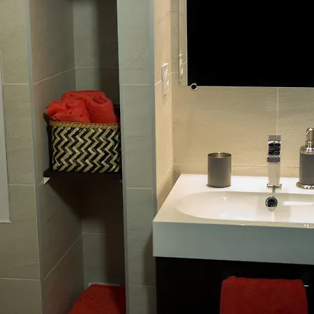Studio Centre - La Loge Des Voyageurs * Chambéry
